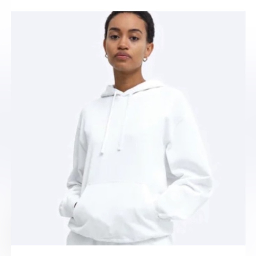 💗 RC NEW!! White lightweight relaxed fit hoodie 💗